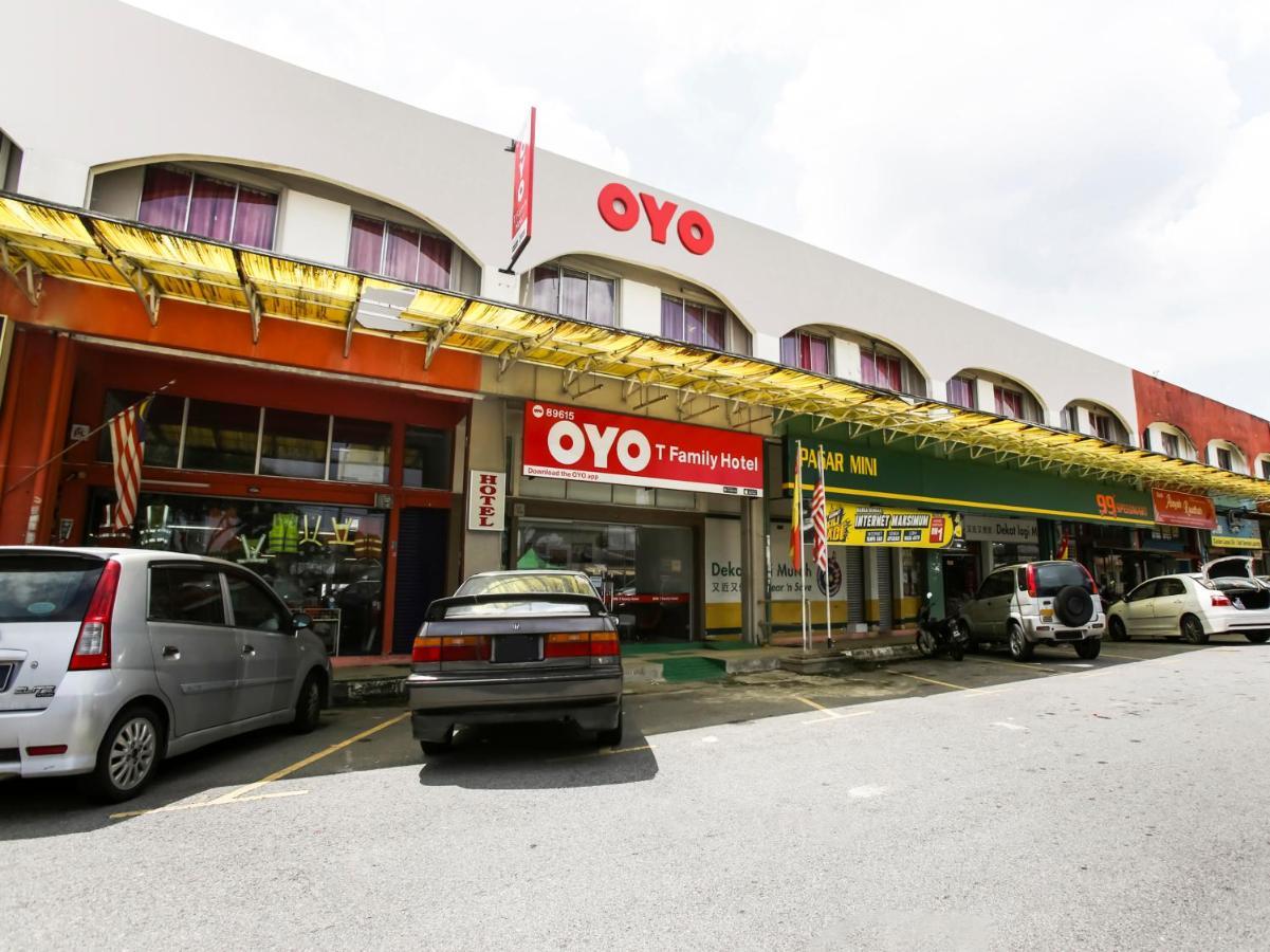 Oyo 89615 T Family Hotel Klang Exterior photo